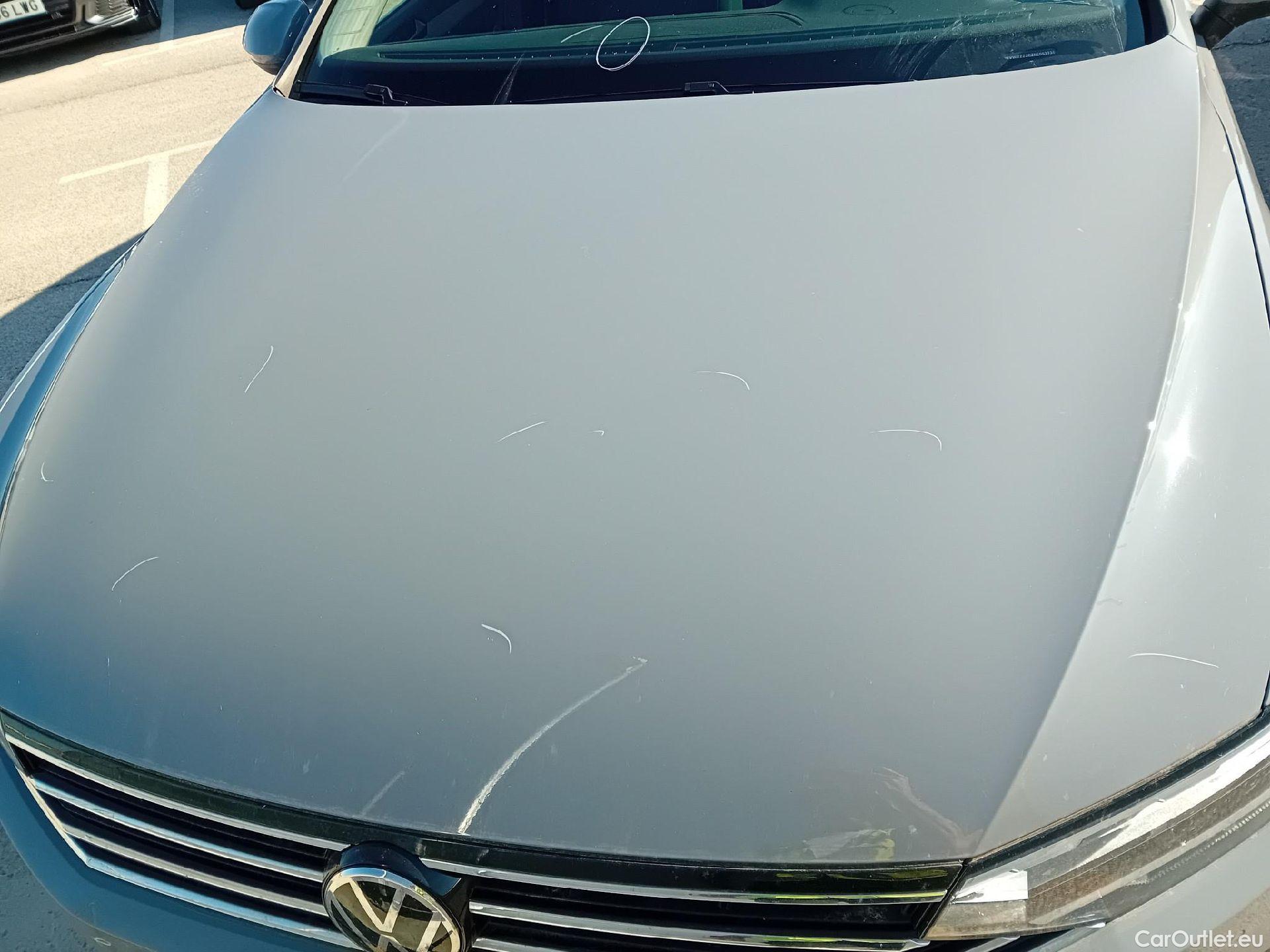  Volkswagen  Passat VOLKSWAGEN  / 2019 / 5P / familiar Variant Executive 2.0 TDI 110kW (150CV) #3