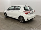  Toyota  Yaris TOYOTA  / 2017 / 5P / berlina con portón 1.5 100H Active #3