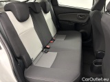  Toyota  Yaris TOYOTA  / 2017 / 5P / berlina con portón 1.5 100H Active #12