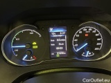  Toyota  Yaris TOYOTA  / 2017 / 5P / berlina con portón 1.5 100H Active #30