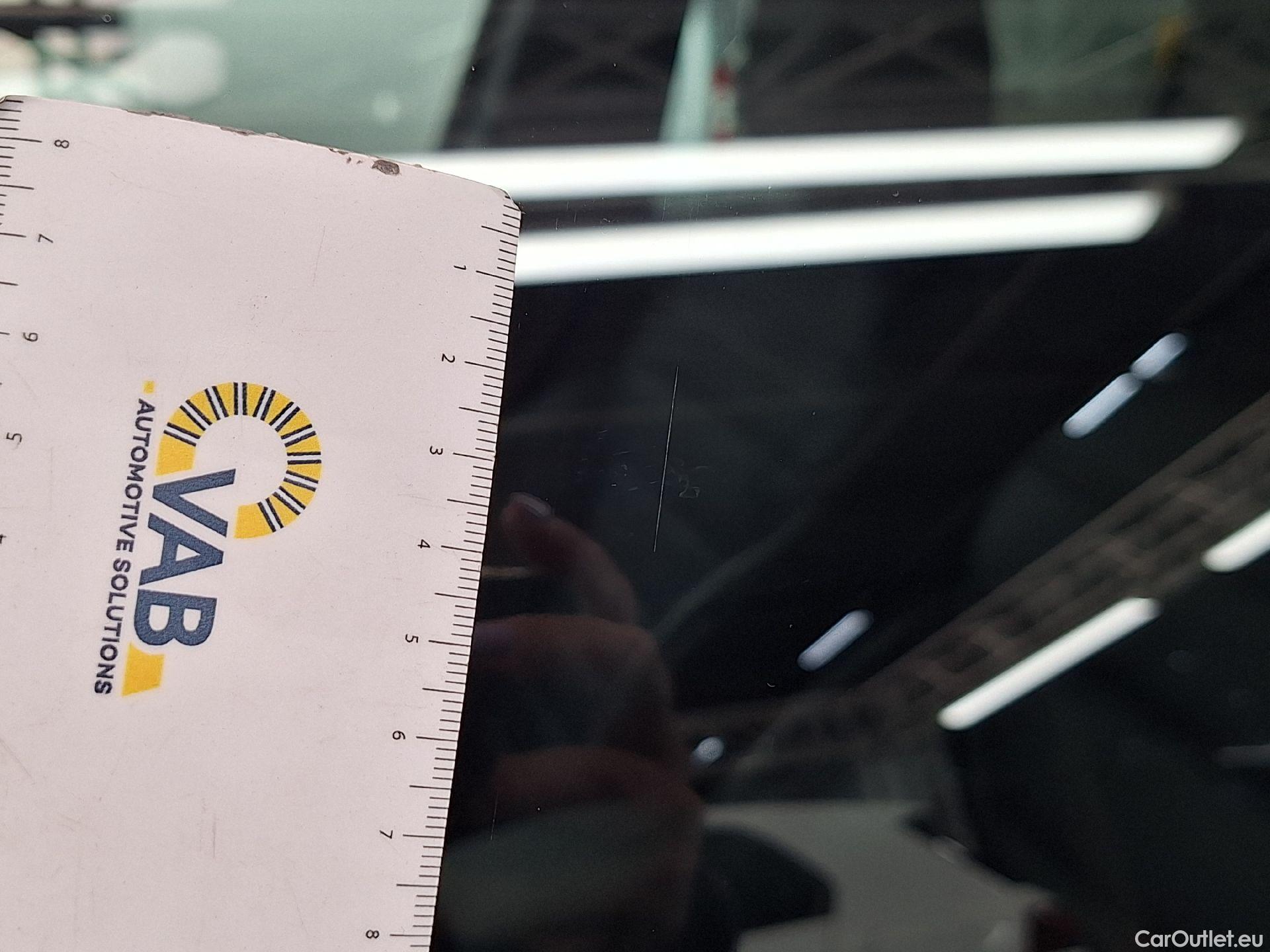  Alfa Romeo  TONALE Alfa Romeo,  '22 PHEV, Alfa Romeo  1.3 T280 PHEV Q4 Veloce 5d #48