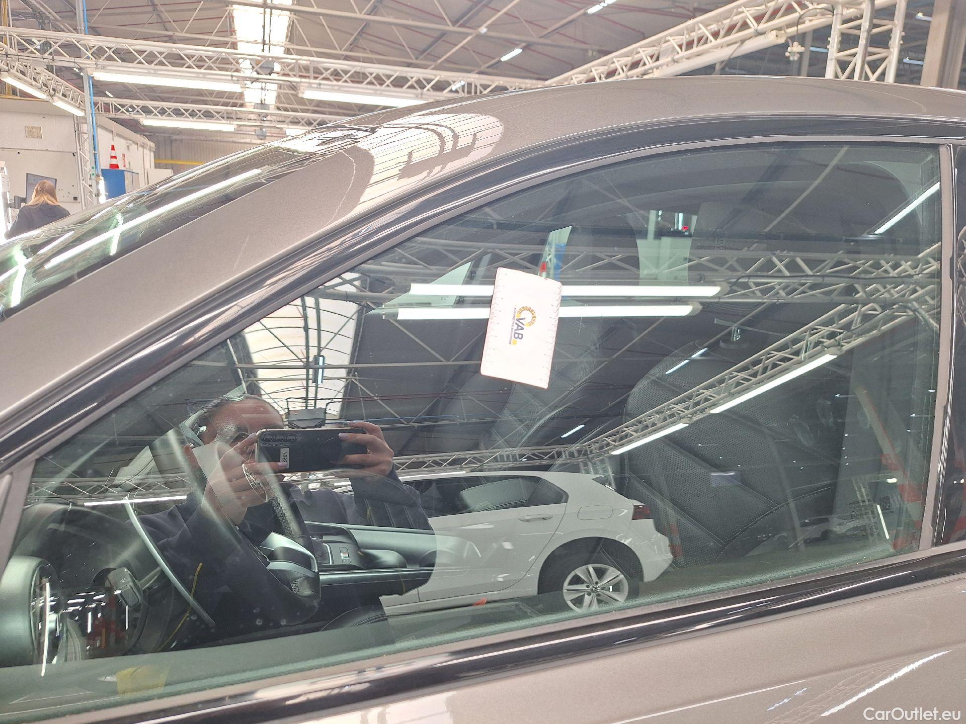  Alfa Romeo  TONALE Alfa Romeo,  '22 PHEV, Alfa Romeo  1.3 T280 PHEV Q4 Veloce 5d #47