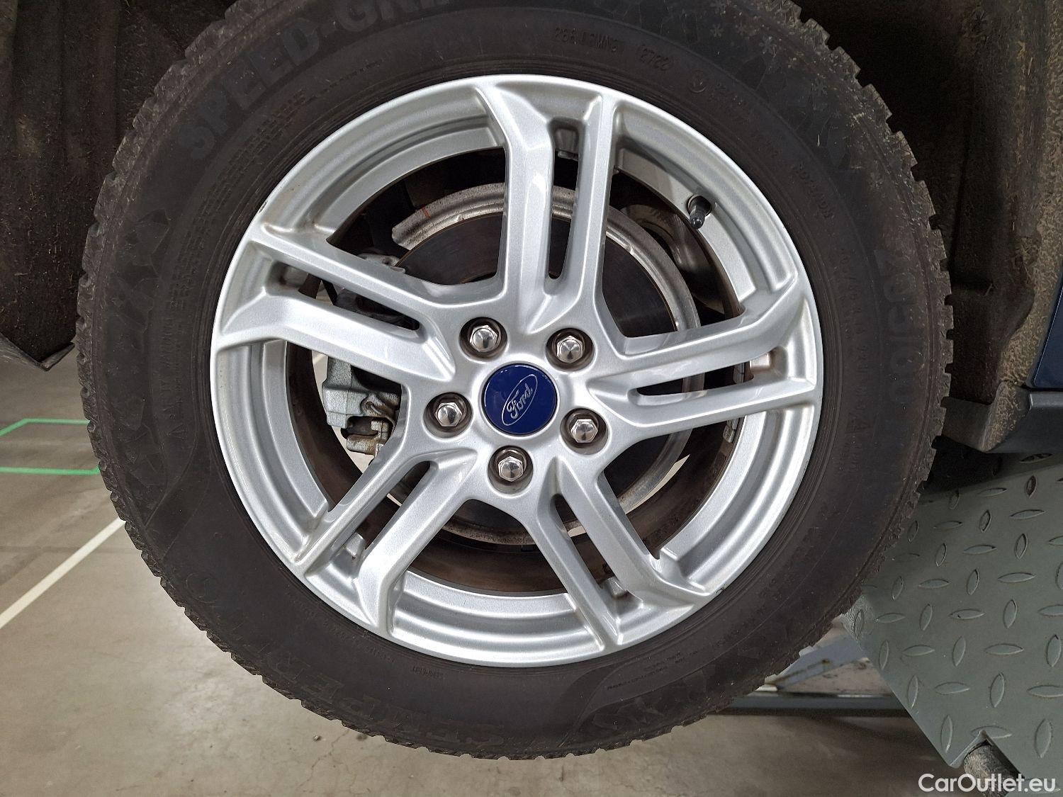  Ford  Focus Ford,  '18, Ford  1.0i EcoBoost 74kW Connected 5d #1