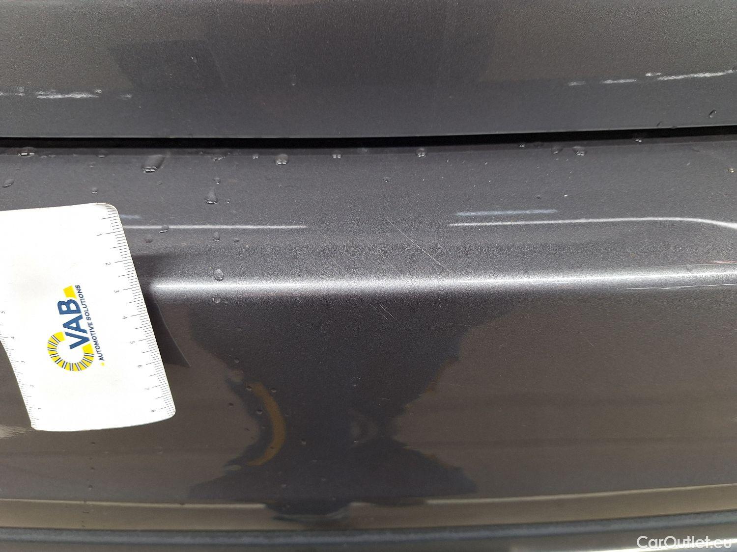  Mercedes  A-Klasse Mercedes, A-Class Berline '18, Mercedes-Benz  Limousine A 250e Business S #15