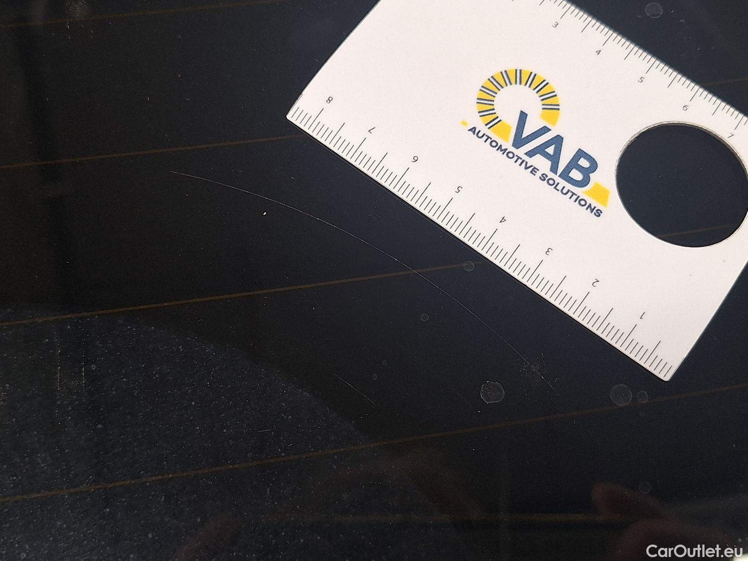  Peugeot  208 Peugeot,  '19, Peugeot  1.5 BlueHDi 100 MAN6 S&S GT 5d #75