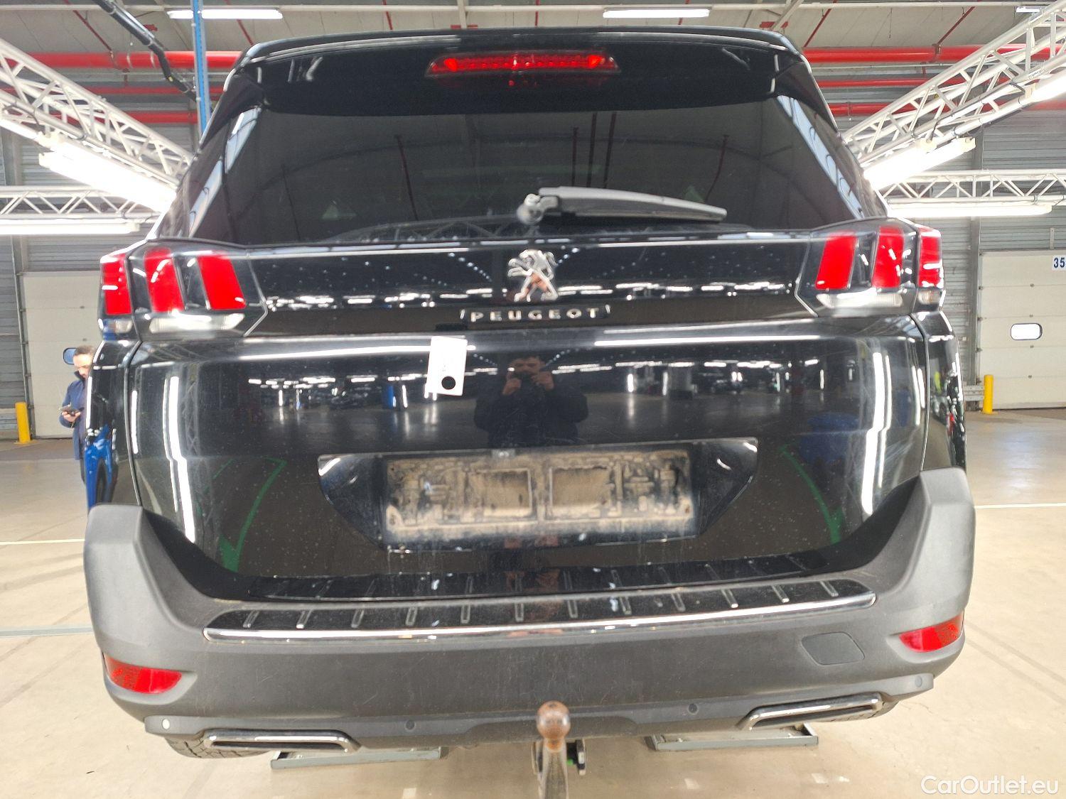  Peugeot  5008 Peugeot,  '16, Peugeot  1.5 BlueHDi 96kW S&S EAT8 GT Line 5d - NO COC #40