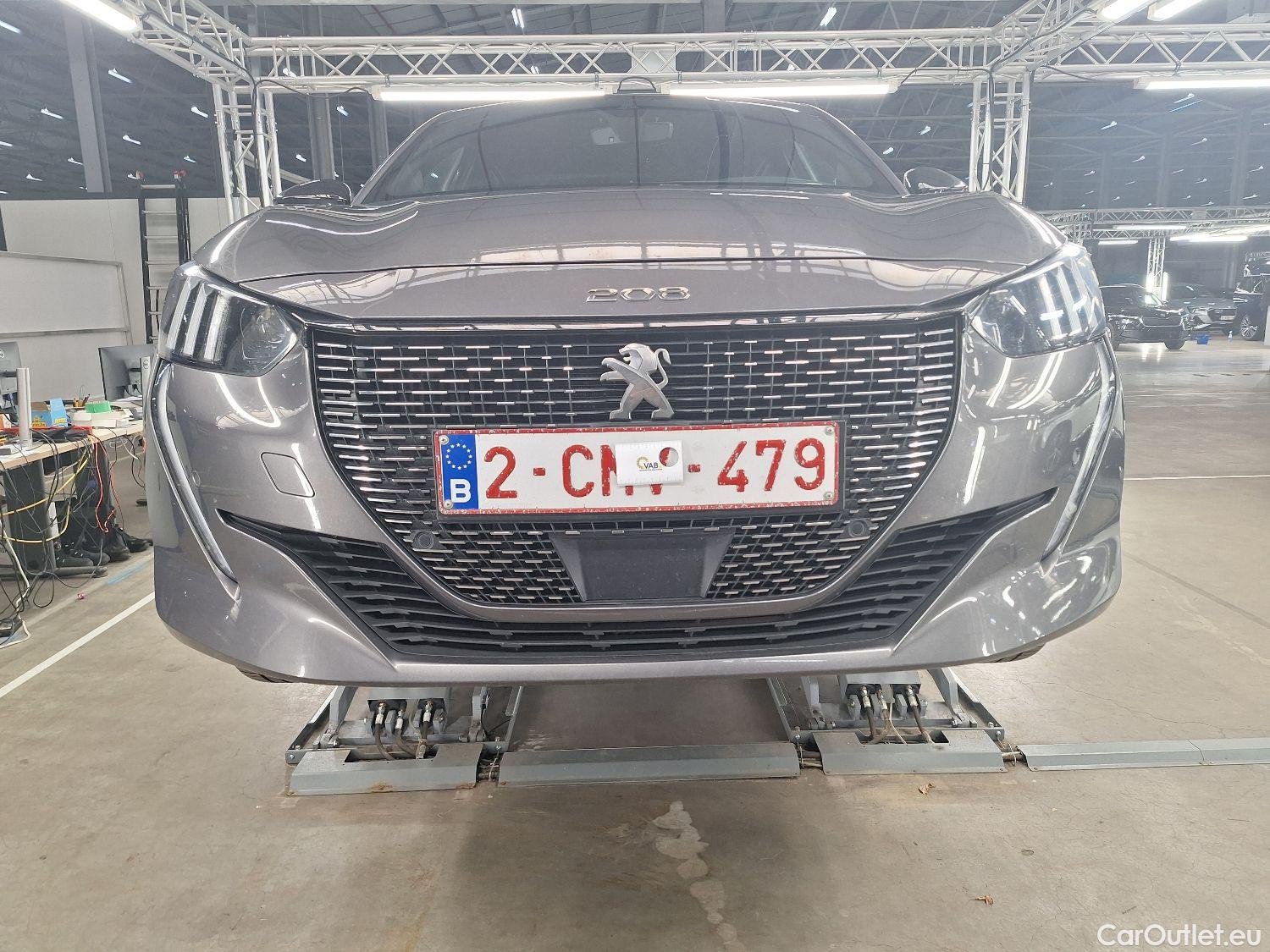  Peugeot  208 Peugeot,  '19, Peugeot  1.5 BlueHDi 100 MAN6 S&S GT 5d #1