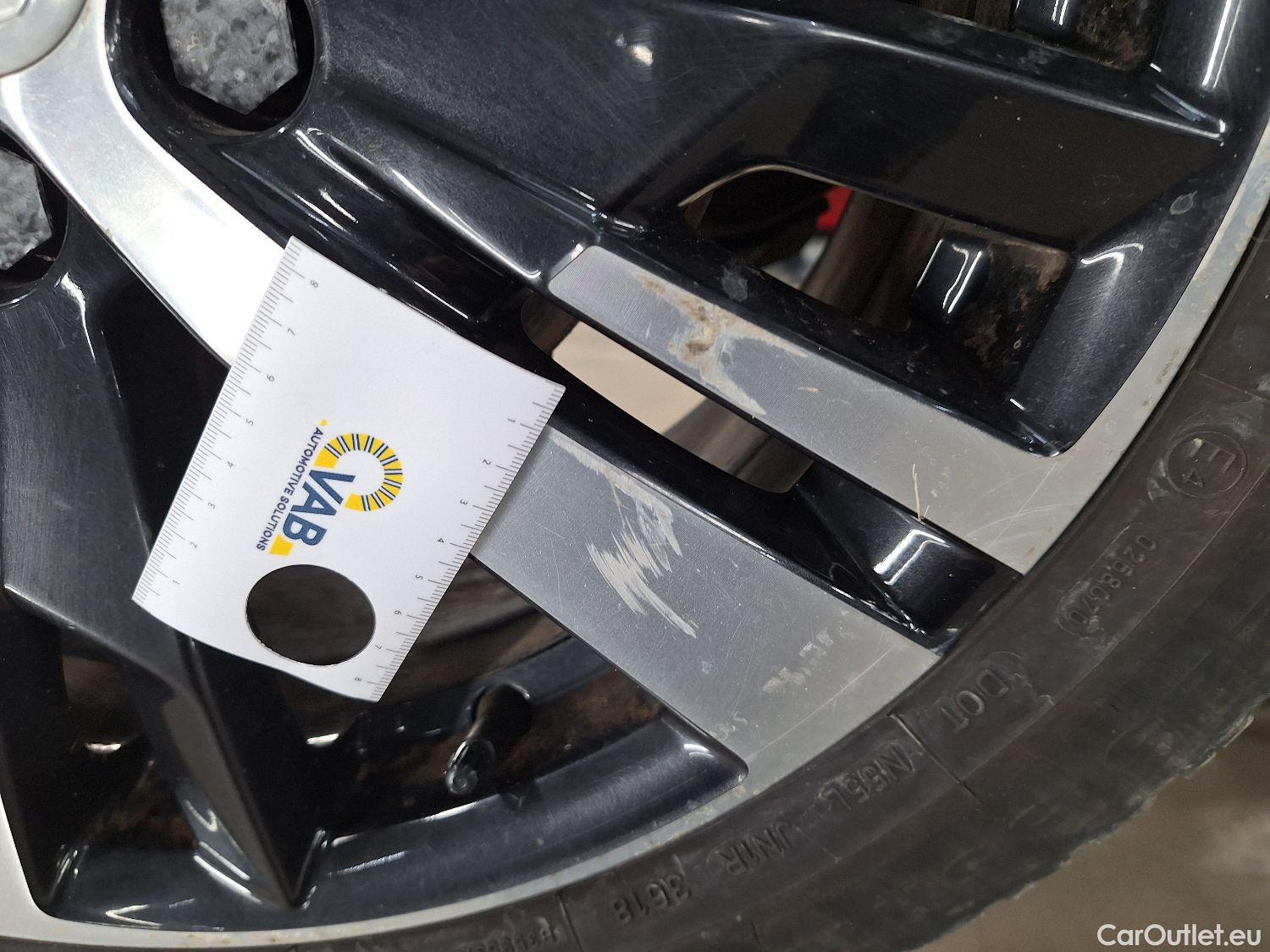  Peugeot  5008 Peugeot,  '16, Peugeot  1.5 BlueHDi 96kW S&S EAT8 GT Line 5d - NO COC #14