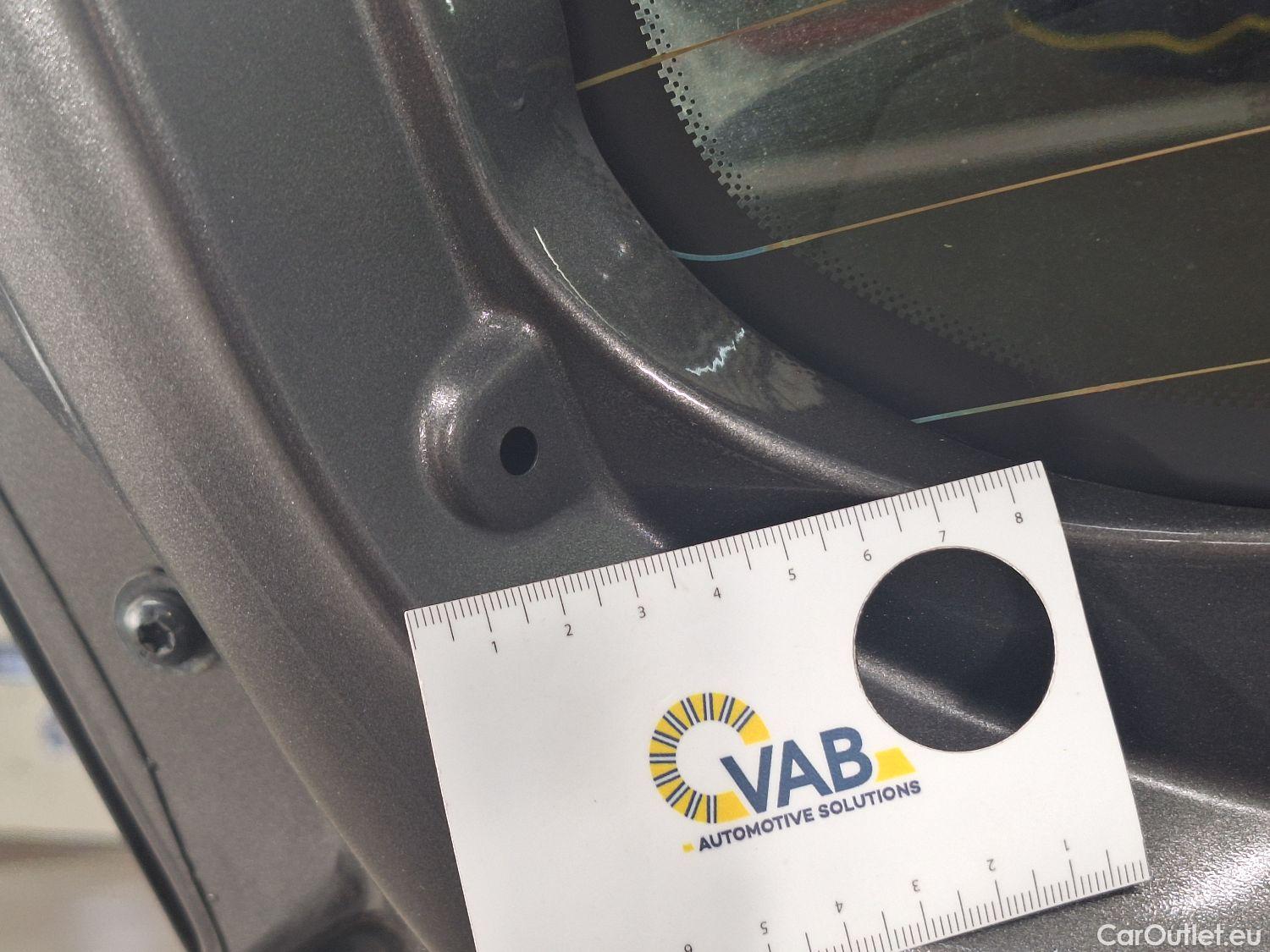  Peugeot  208 Peugeot,  '19, Peugeot  1.5 BlueHDi 100 MAN6 S&S GT 5d #19