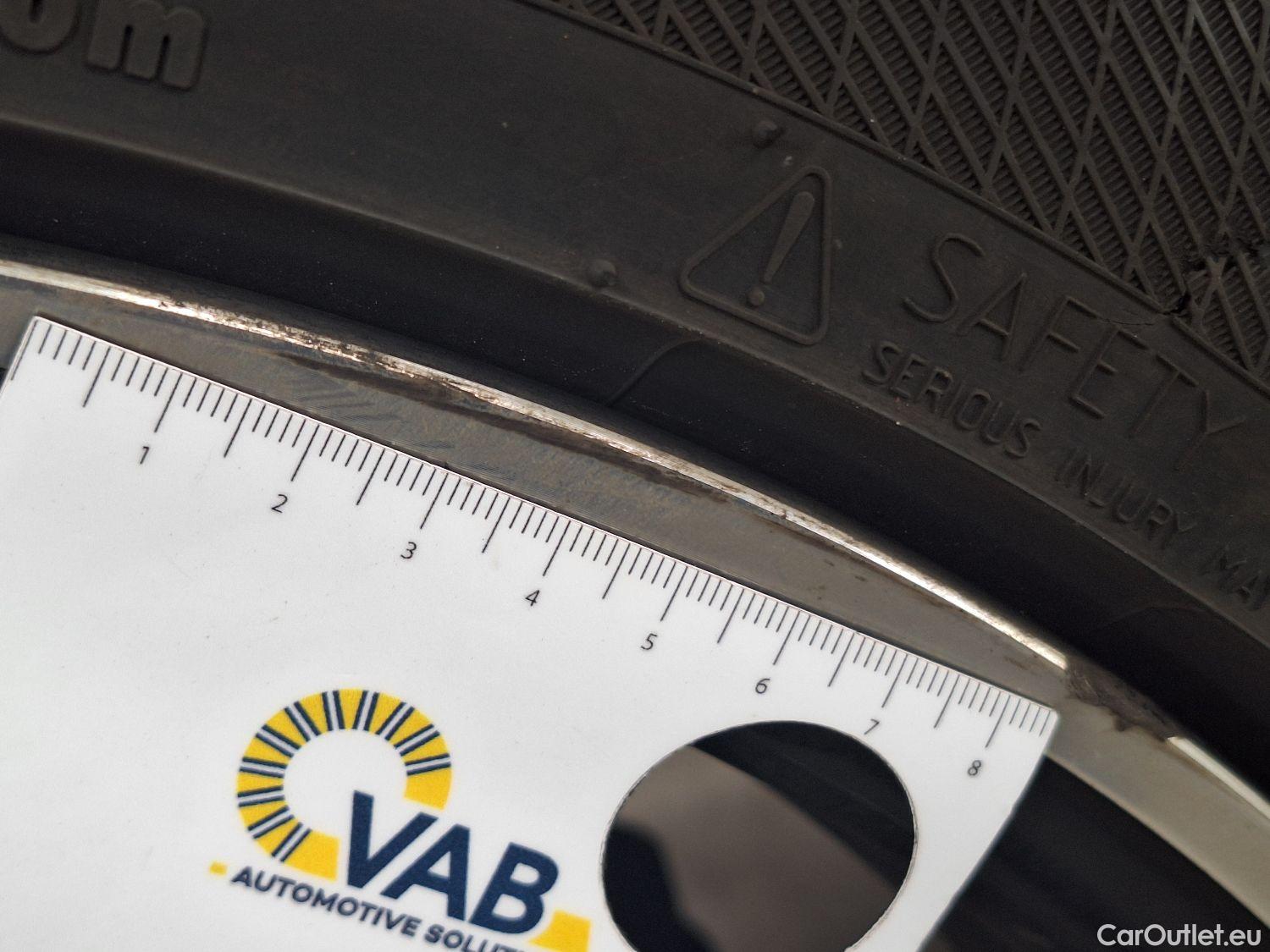  Peugeot  208 Peugeot,  '19, Peugeot  1.5 BlueHDi 100 MAN6 S&S GT 5d #42