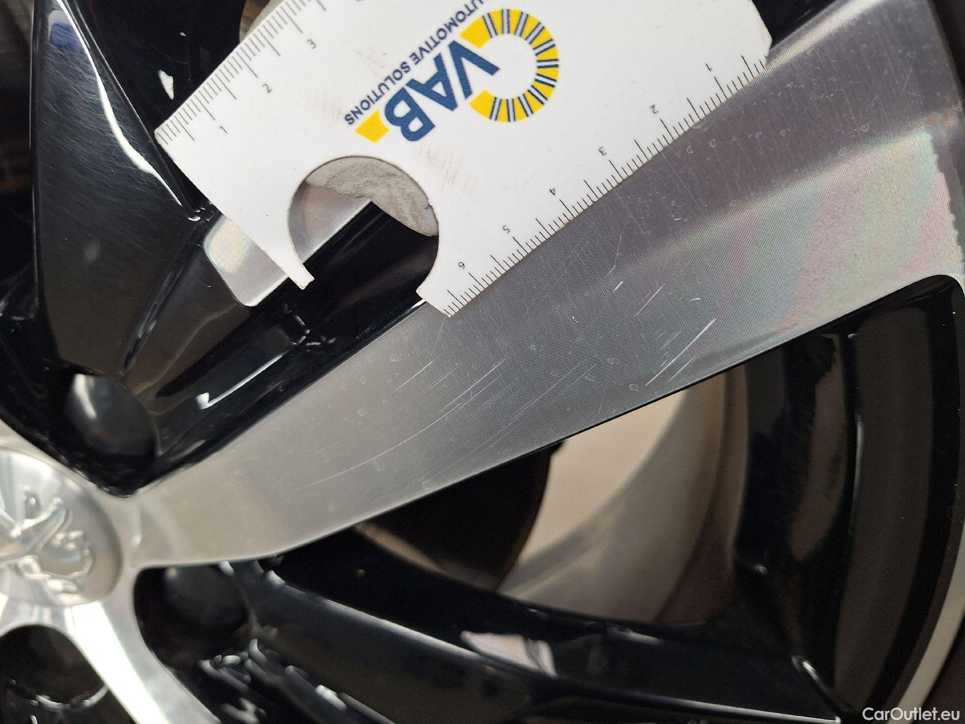  Peugeot  5008 Peugeot,  FL'20, Peugeot  1.5 BlueHDi 96kW S&S EAT8 GT 5d #26