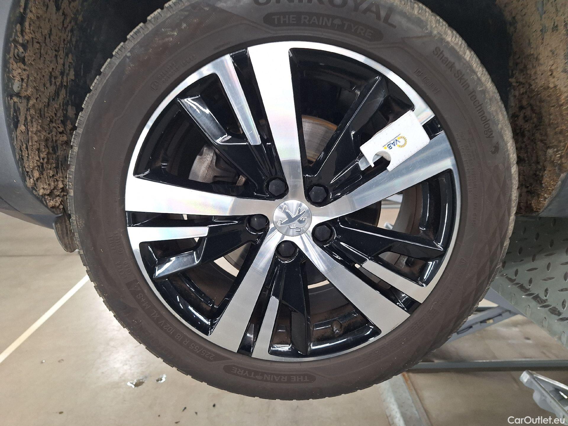  Peugeot  5008 Peugeot,  FL'20, Peugeot  1.5 BlueHDi 96kW S&S EAT8 GT 5d #25