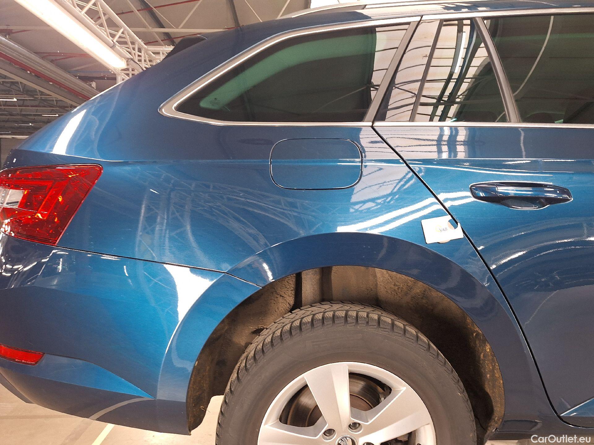  Skoda  Superb Skoda,  Combi FL'19, Skoda  Combi 2.0 CRTDI 90kW DSG7 Clever 5d #26