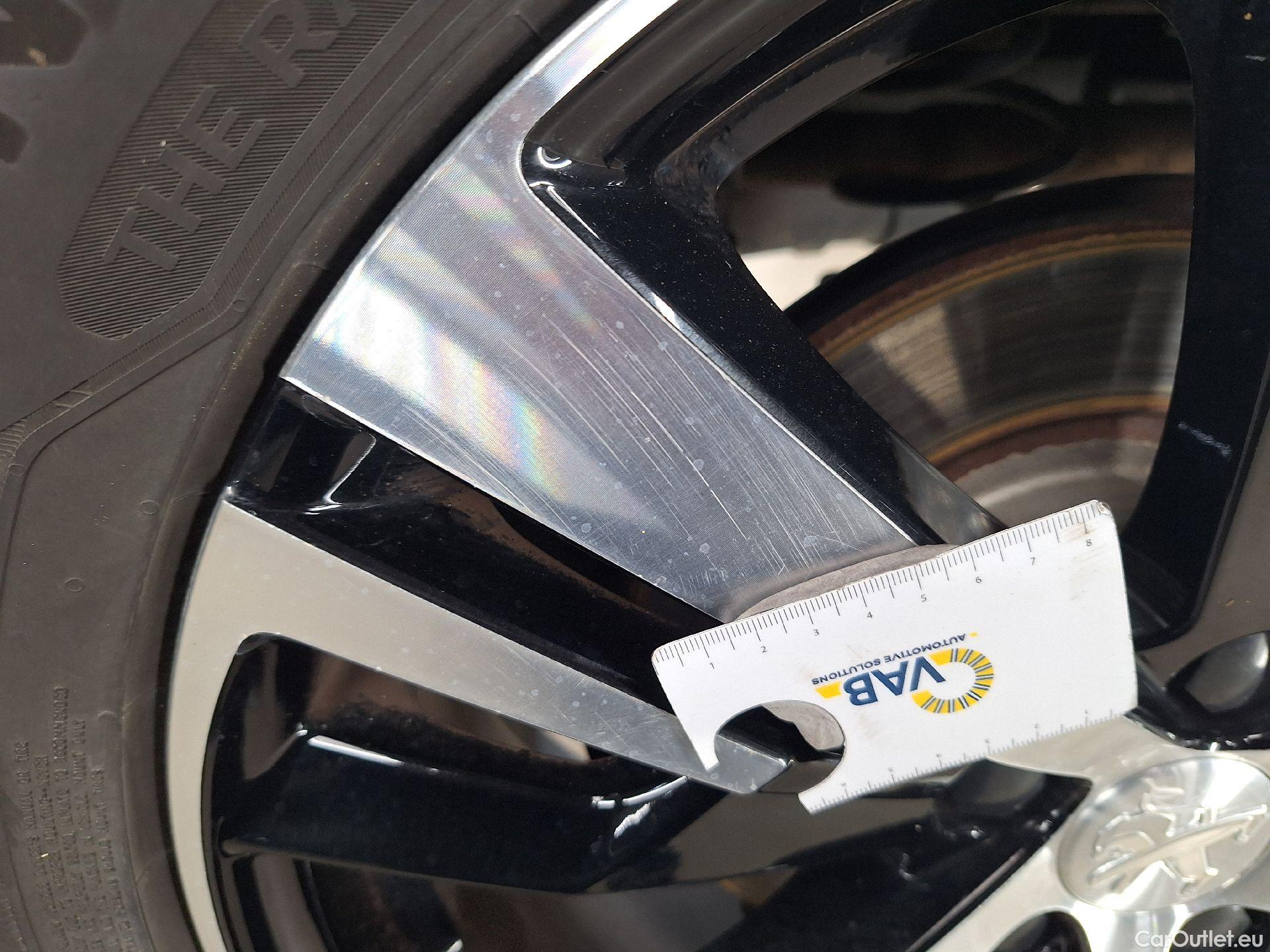  Peugeot  5008 Peugeot,  FL'20, Peugeot  1.5 BlueHDi 96kW S&S EAT8 GT 5d #28