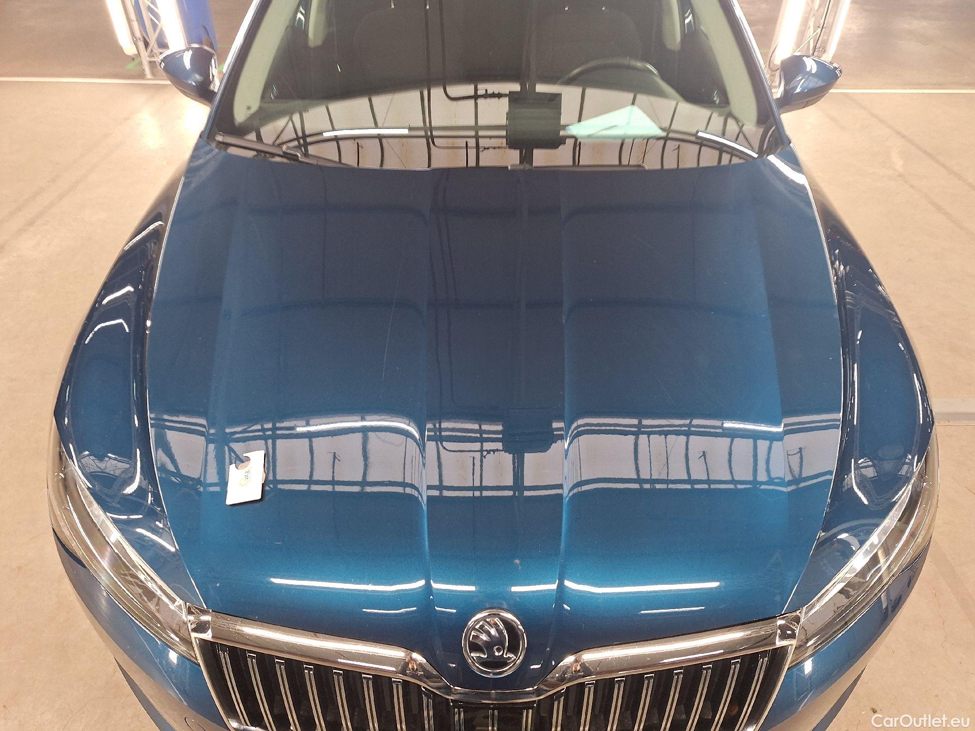  Skoda  Superb Skoda,  Combi FL'19, Skoda  Combi 2.0 CRTDI 90kW DSG7 Clever 5d #1