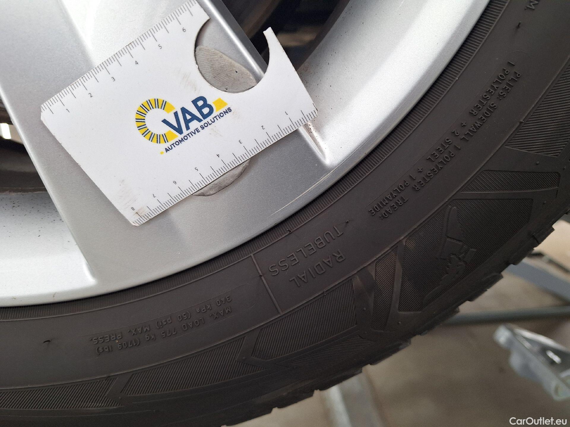  Skoda  Superb Skoda,  Combi FL'19, Skoda  Combi 2.0 CRTDI 90kW DSG7 Clever 5d #34