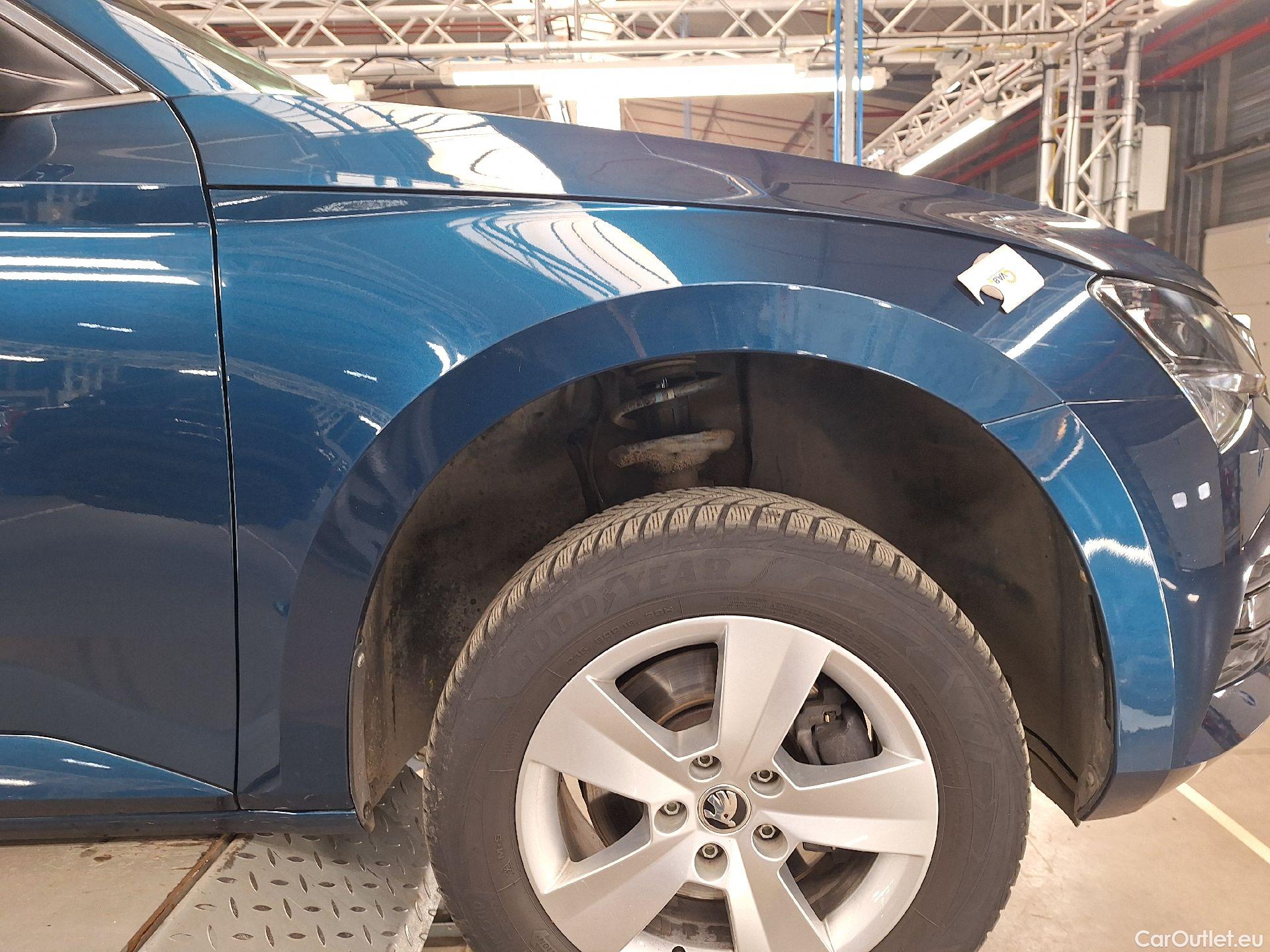  Skoda  Superb Skoda,  Combi FL'19, Skoda  Combi 2.0 CRTDI 90kW DSG7 Clever 5d #31