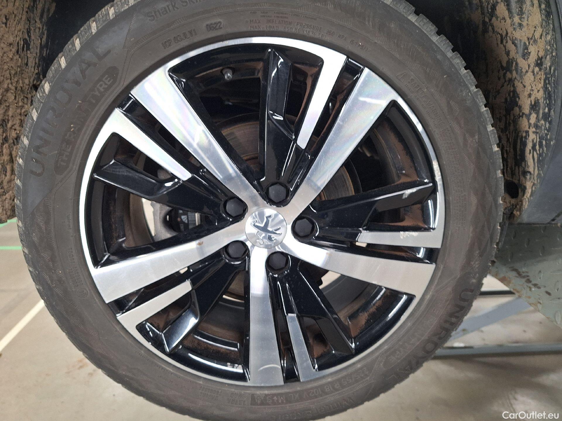  Peugeot  5008 Peugeot,  FL'20, Peugeot  1.5 BlueHDi 96kW S&S EAT8 GT 5d #29