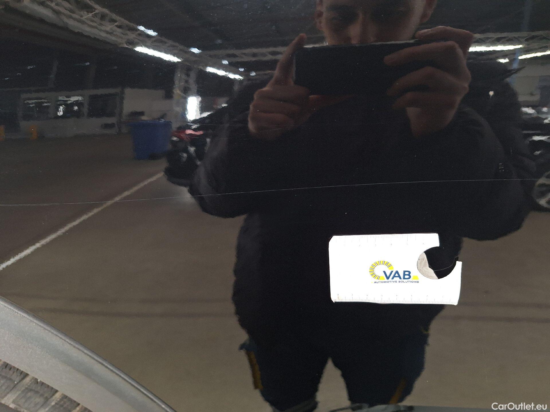  Peugeot  5008 Peugeot,  FL'20, Peugeot  1.5 BlueHDi 96kW S&S EAT8 GT 5d #21