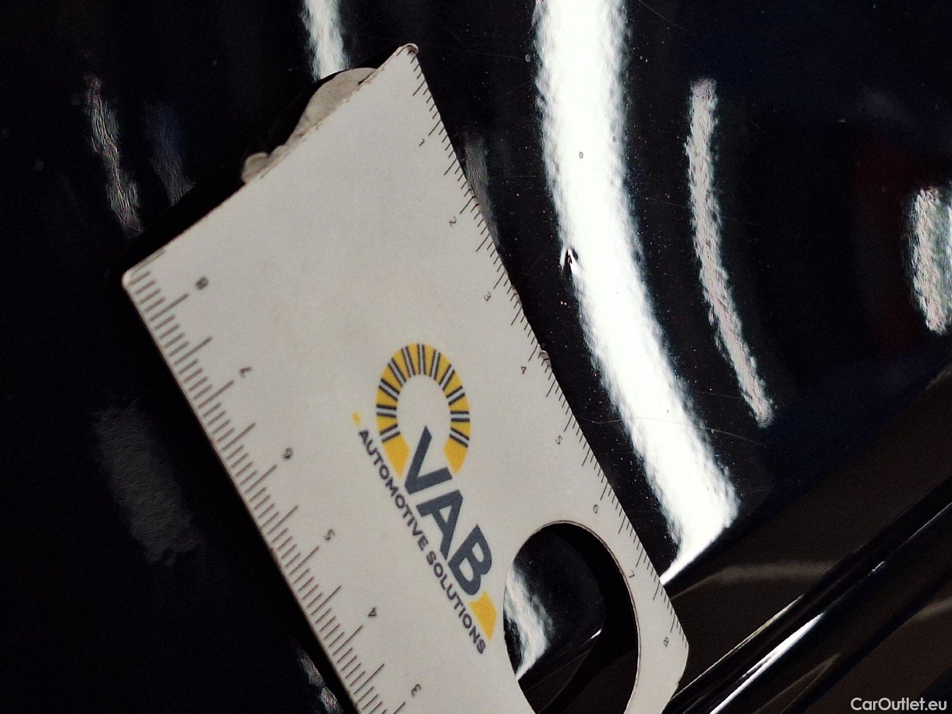  Volkswagen  Tiguan VW,  FL'20, Volkswagen  2.0 TDI 110kW DSG Platinum 5d #25