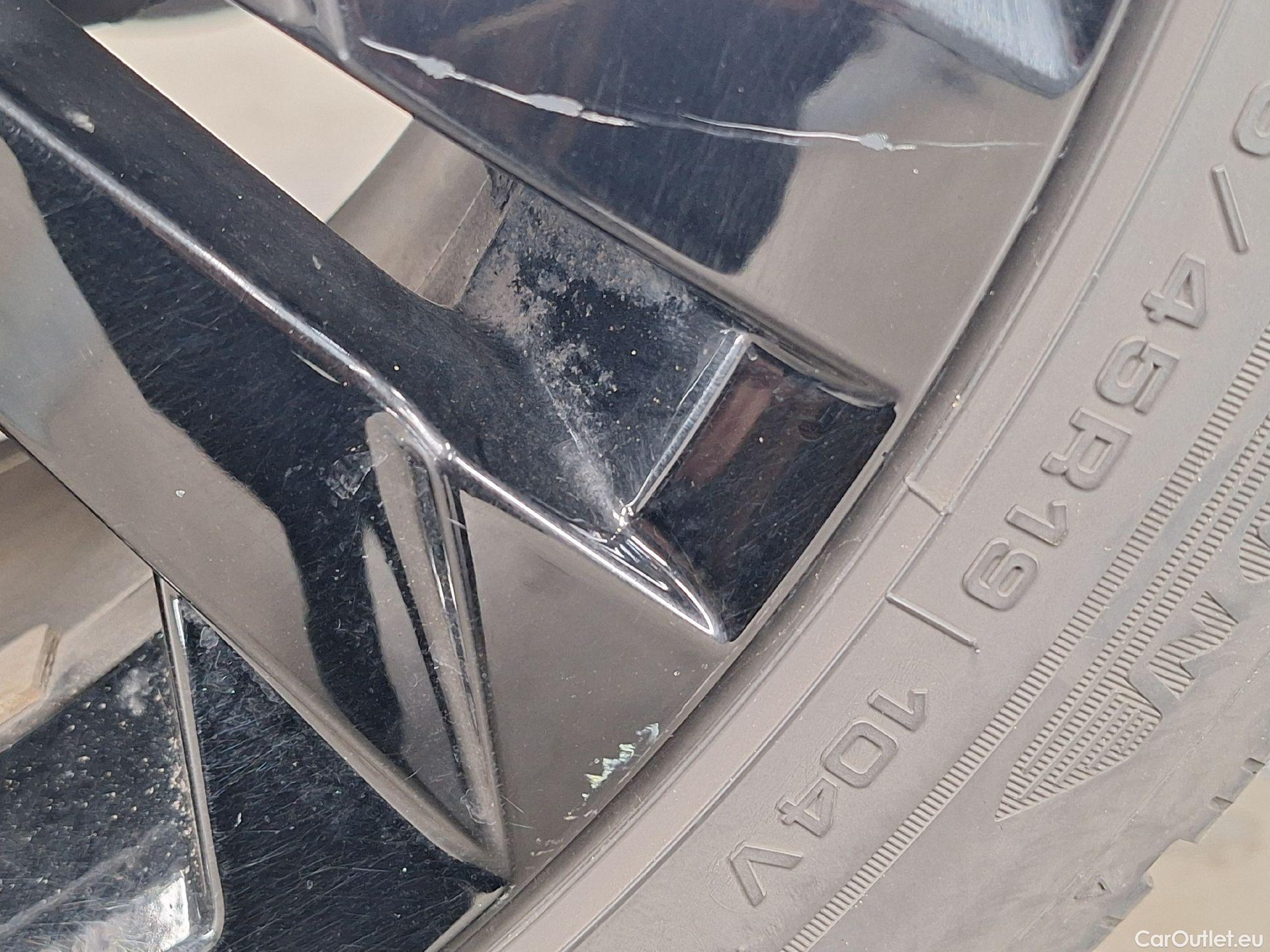  Volkswagen  Tiguan VW,  FL'20, Volkswagen  2.0 TDI 110kW DSG Platinum 5d #46