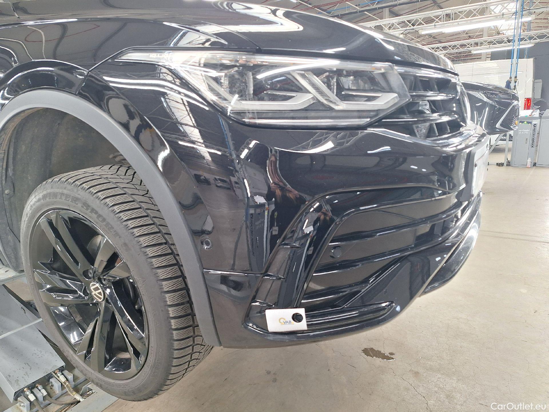  Volkswagen  Tiguan VW,  FL'20, Volkswagen  2.0 TDI 110kW DSG Platinum 5d #13