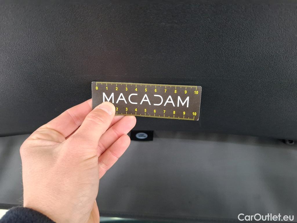  Land Rover  Range Rover LAND ROVER  Velar / 2017 / 5P / SUV 2.0 P400e PHEV BVA R-Dynamic SE #10