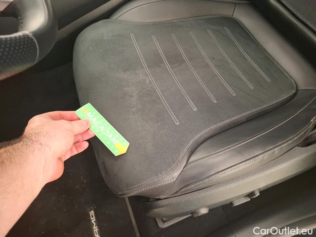  Mercedes  GLC MERCEDES-BENZ  / 2022 / 5P / SUV  400 e AMG Line 4MATIC #6