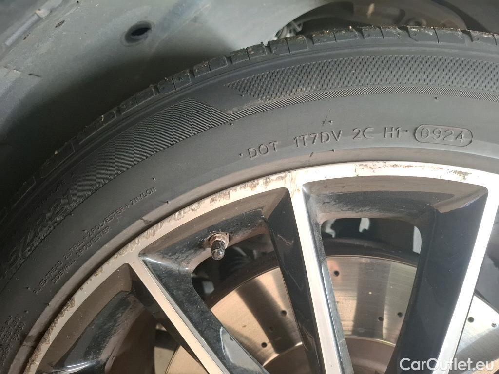  Mercedes  G-Klasee MERCEDES-BENZ GLE / 2020 / 5P / SUV GLE 350 de 4MATIC AMG Line #84