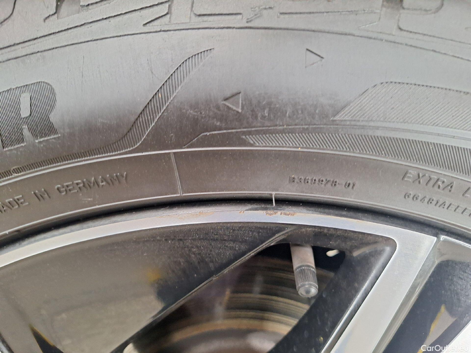  Volvo  XC90 Volvo,  FL'20 PHEV, Volvo  2.0 T8 4WD Geartronic R-Design 7PL. 5d #26