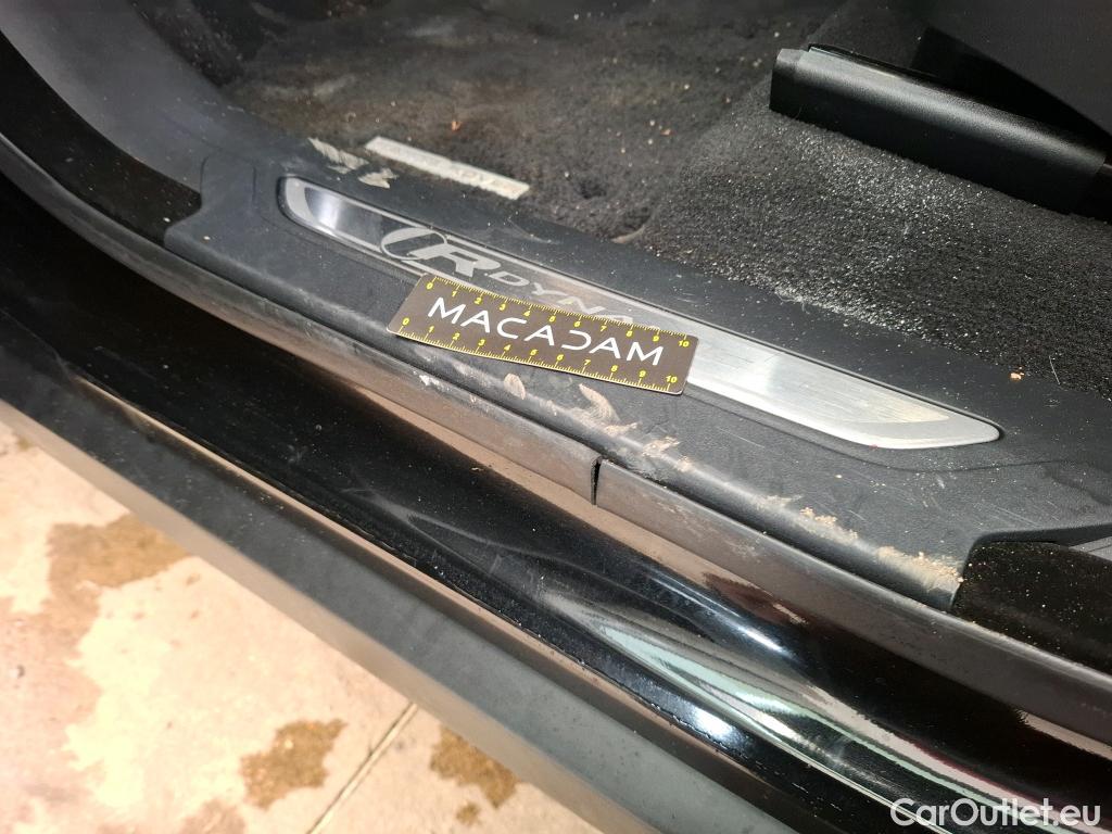  Land Rover  Range Rover LAND ROVER  Velar / 2017 / 5P / SUV 2.0 P400e PHEV BVA R-Dynamic SE #13