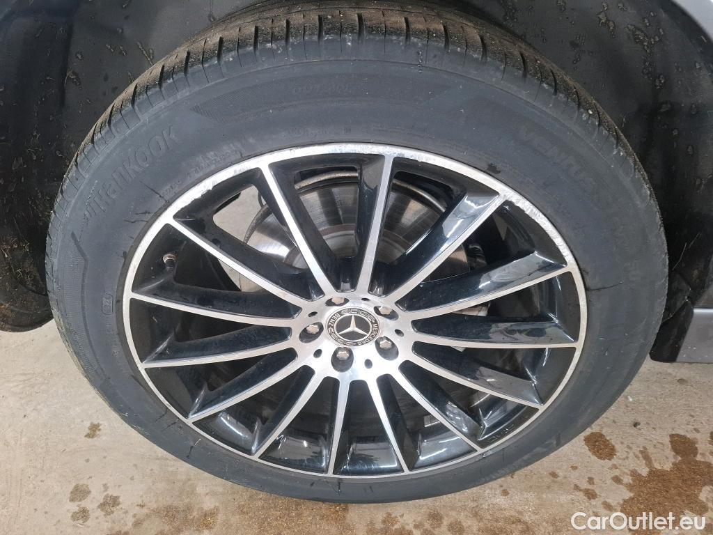  Mercedes  G-Klasee MERCEDES-BENZ GLE / 2020 / 5P / SUV GLE 350 de 4MATIC AMG Line #26