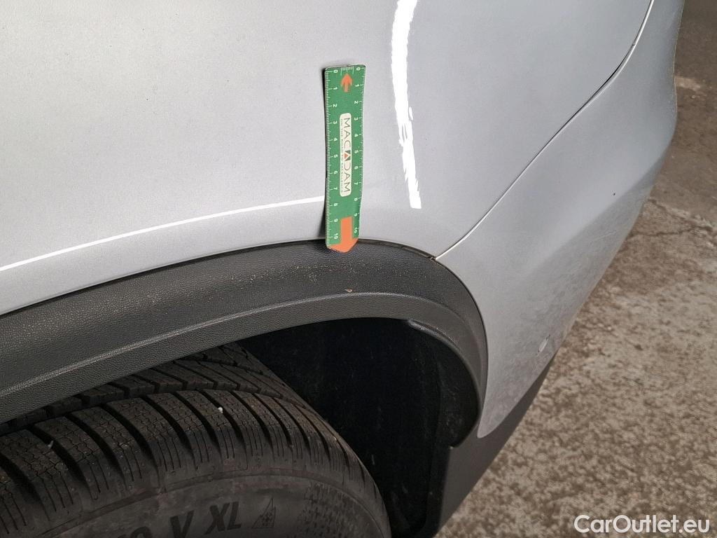  Mercedes  G-Klasee MERCEDES-BENZ GLC Coupe / 2019 / 5P / Coupé 2.0 GLC 300 E BUSINESS LINE 4MATIC #3