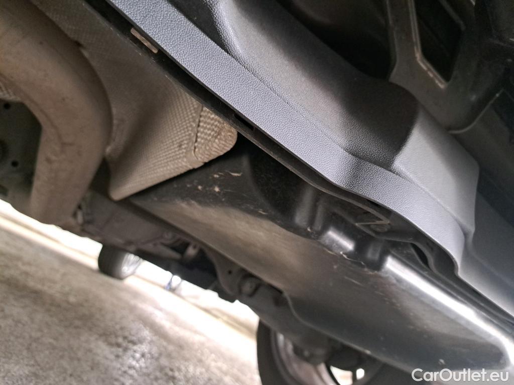  Mercedes  G-Klasee MERCEDES-BENZ GLC Coupe / 2019 / 5P / Coupé GLC 300 de Business Line 4Matic #13