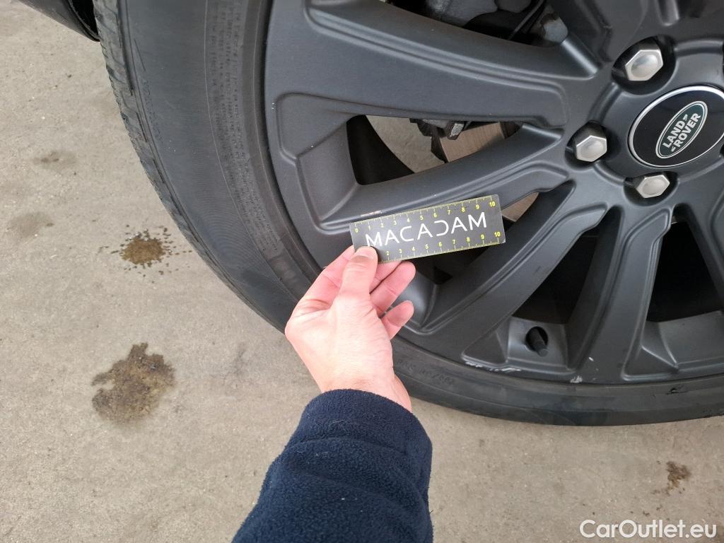  Land Rover  Range Rover LAND ROVER  Velar / 2017 / 5P / SUV 2.0 P400e PHEV BVA R-Dynamic SE #27