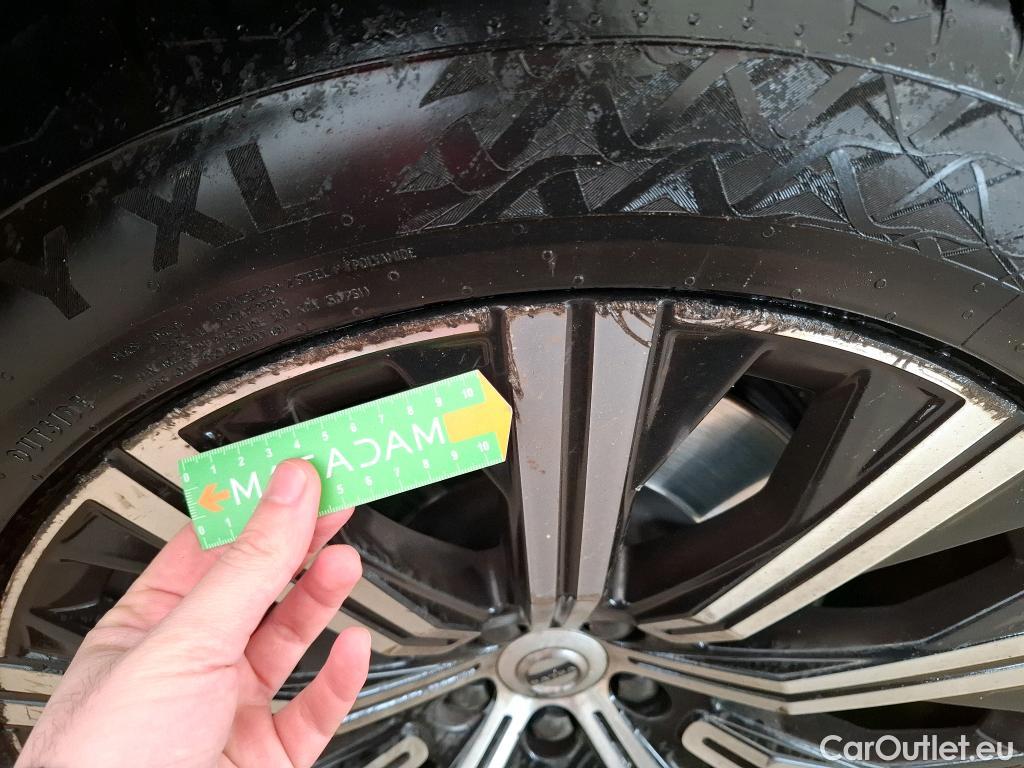  Volvo  XC90 VOLVO  5p SUV T8 Twin Engine AWD GT 8 Inscription Luxe #38