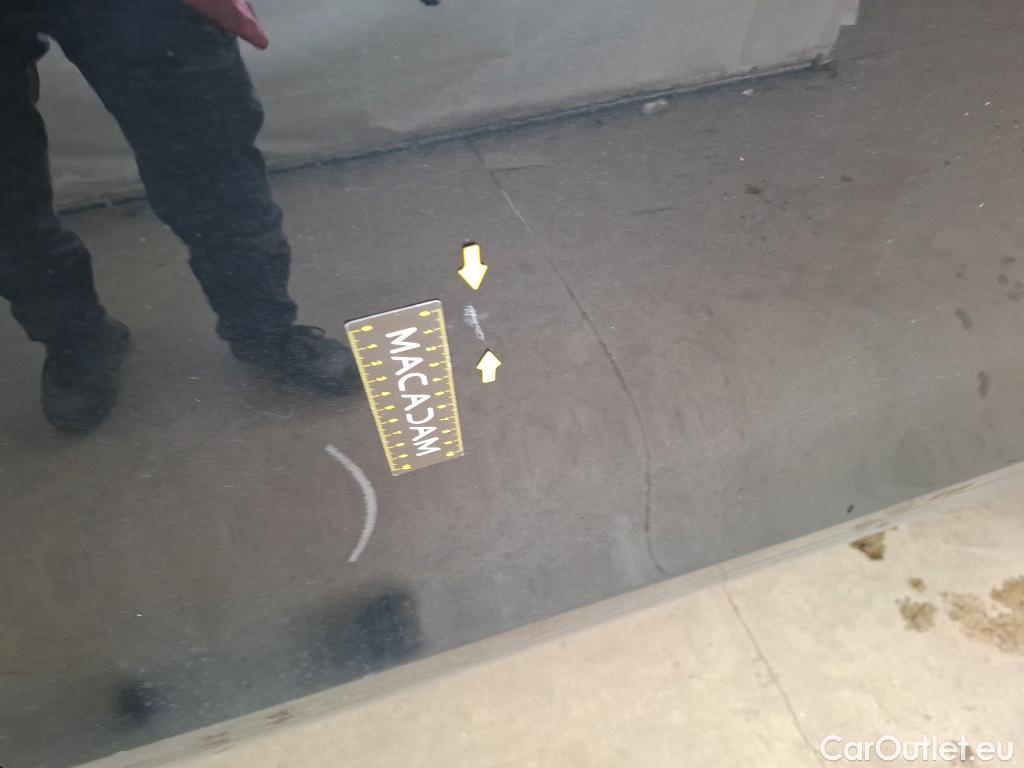  Land Rover  Range Rover LAND ROVER  Velar / 2017 / 5P / SUV 2.0 P400e PHEV BVA R-Dynamic SE #48