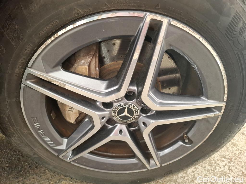  Mercedes  G-Klasee MERCEDES-BENZ GLC Coupe / 2019 / 5P / Coupé 2.0 GLC 300 E BUSINESS LINE 4MATIC #18