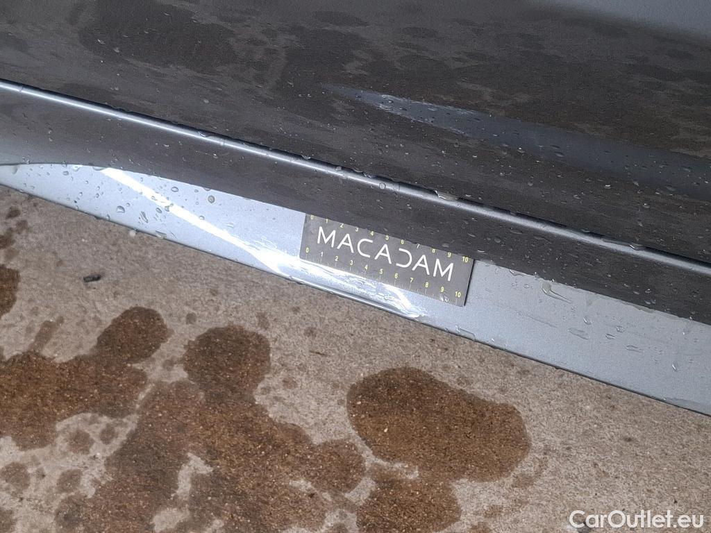  Mercedes  G-Klasee MERCEDES-BENZ GLE / 2020 / 5P / SUV GLE 350 de 4MATIC AMG Line #12