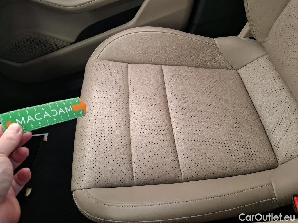  Porsche  Taycan  93kWh BVA #10