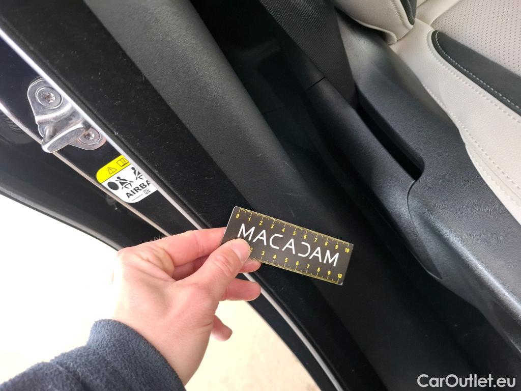  Land Rover  Range Rover LAND ROVER  Velar / 2017 / 5P / SUV 2.0 P400e PHEV BVA R-Dynamic SE #15