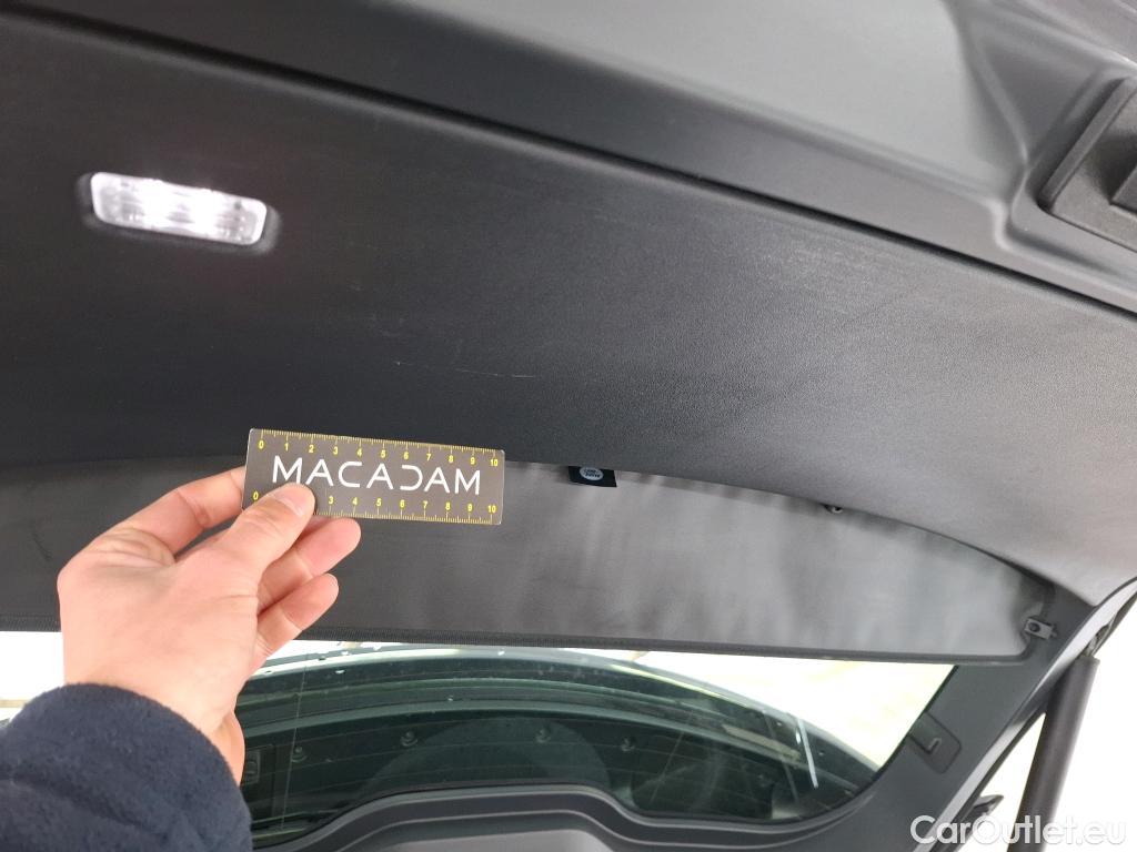  Land Rover  Range Rover LAND ROVER  Velar / 2017 / 5P / SUV 2.0 P400e PHEV BVA R-Dynamic SE #8