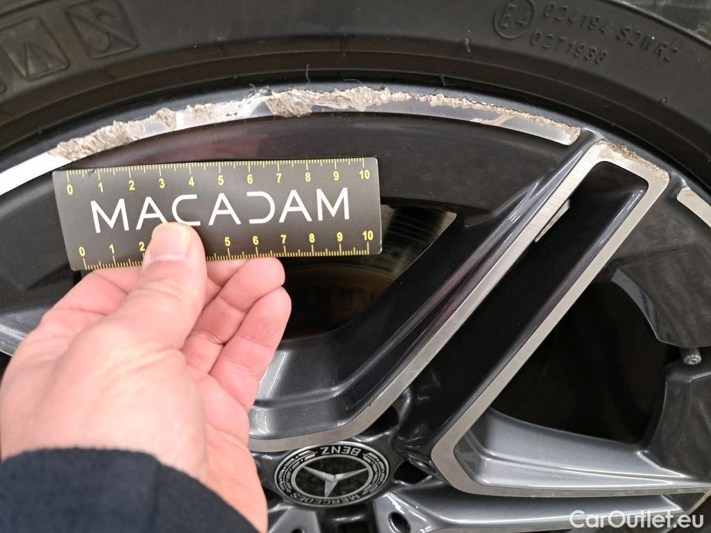  Mercedes  G-Klasee MERCEDES-BENZ GLC Coupe / 2019 / 5P / Coupé GLC 300 de Business Line 4Matic #9