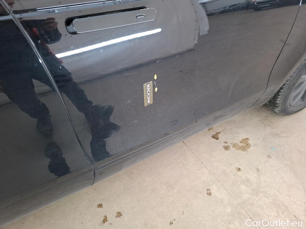  Land Rover  Range Rover LAND ROVER  Velar / 2017 / 5P / SUV 2.0 P400e PHEV BVA R-Dynamic SE #47