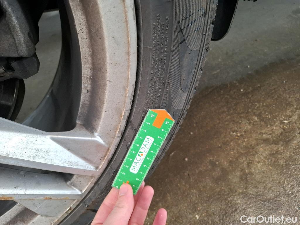  Audi  Q5 AUDI  / 2018 / 5P / SUV 55 TFSI e 367 QTT S TRONIC 7 S LINE #12