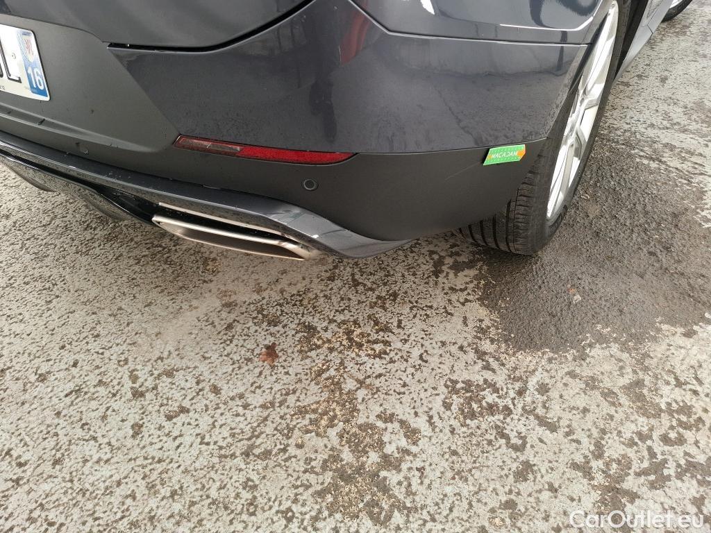  Land Rover  Range Rover Sport LAND ROVER  / 2022 / 5P / SUV P460e - SE #28