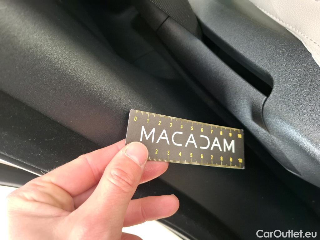  Land Rover  Range Rover LAND ROVER  Velar / 2017 / 5P / SUV 2.0 P400e PHEV BVA R-Dynamic SE #17