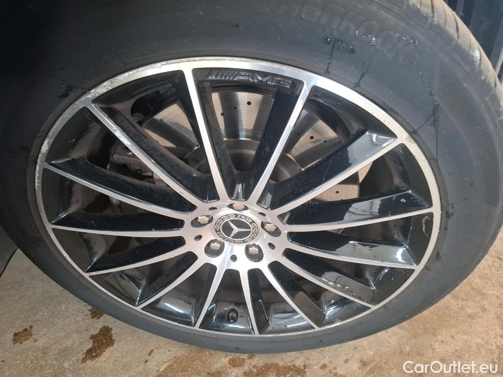  Mercedes  G-Klasee MERCEDES-BENZ GLE / 2020 / 5P / SUV GLE 350 de 4MATIC AMG Line #41