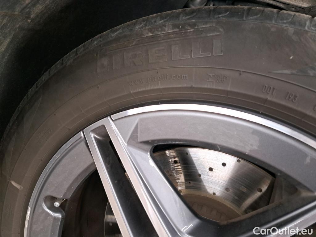  Mercedes  G-Klasee MERCEDES-BENZ GLC Coupe / 2019 / 5P / Coupé GLC 300 de Business Line 4Matic #24