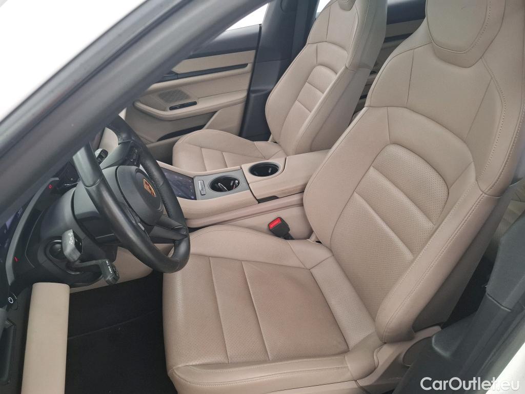  Porsche  Taycan  93kWh BVA #8